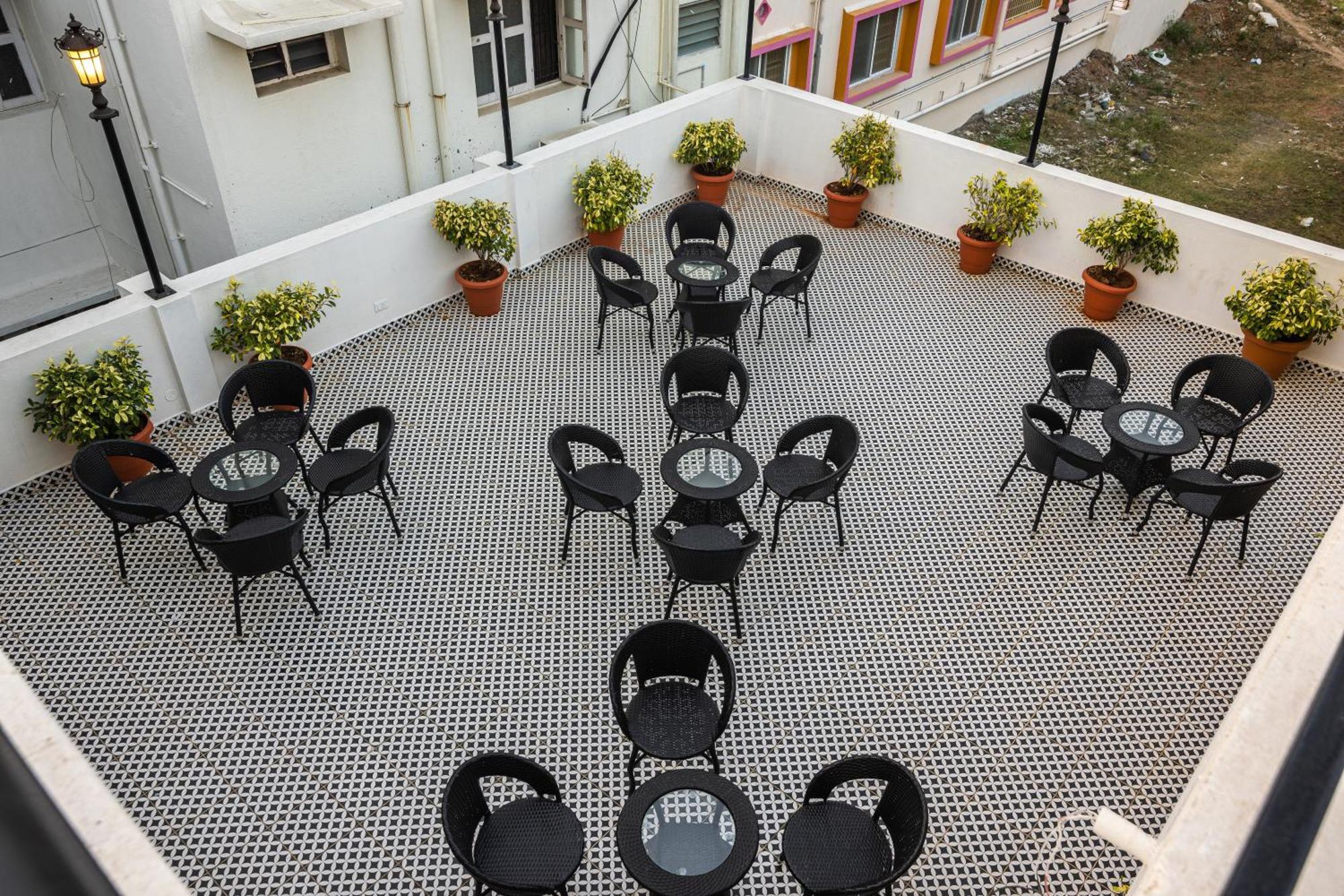 Aashreya Suites Tiruvannamalai Tiruvannāmalai Exterior foto